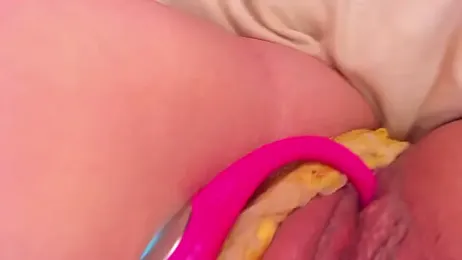 teencute — 在 stripchat 直播的网络摄像头模特