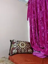 LOunNa-_Sexxy — 在 stripchat 直播的网络摄像头模特