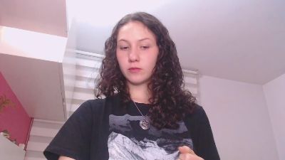 Jane_r — 在 cam4 直播的网络摄像头模特