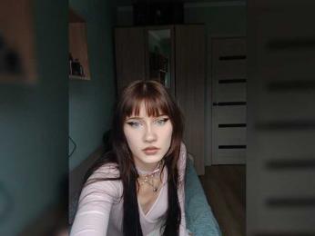 narcissistic-disorder — 在 bongacams 直播的网络摄像头模特