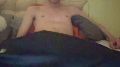 twinkboyyy20 — Cam4 stream photo (May 2026)