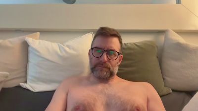 Cheatingdaddy — Cam4 stream photo (Apr 2026)