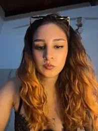 Mon_Cherry — Stripchat stream photo (Apr 2026)