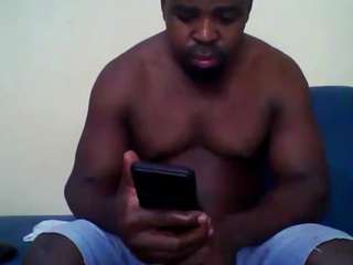 africoc243 — Camsoda stream photo (Apr 2026)