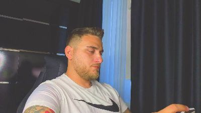 ntattoo — Cam4 stream photo (Aug 2026)