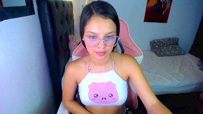 room_kiitty — Cam4 stream photo (Jun 2026)