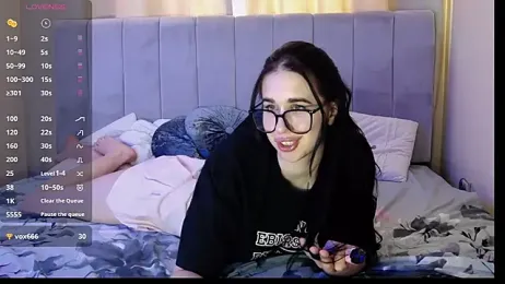 Erikka__ — Stripchat stream photo (Apr 2025)