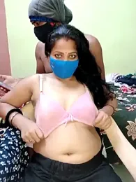 Monalisha1995 — Stripchat stream photo (Jul 2025)
