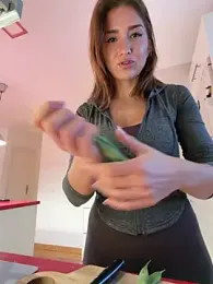 StracciaStella- — Stripchat stream photo (Feb 2026)