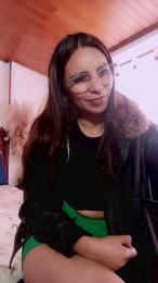 Gh4nima — 在 cam4 直播的网络摄像头模特