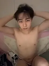 kakadan — 在 stripchat 直播的网络摄像头模特