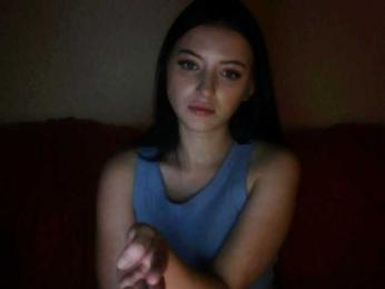 Asset1011 — Bongacams stream photo (Aug 2025)