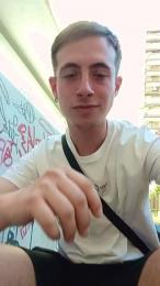 Javi1999_ — 在 cam4 直播的网络摄像头模特