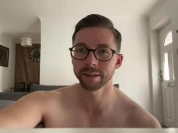 kkezzy — Chaturbate stream photo (Sep 2026)