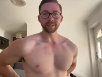 kkezzy — Chaturbate stream photo (Sep 2026)