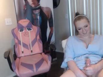 tschelseamariexxx — 在 chaturbate 直播的网络摄像头模特