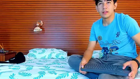 PeakkTwiins — Stripchat stream photo (Feb 2026)