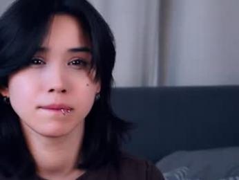 dainalargena — 在 chaturbate 直播的网络摄像头模特