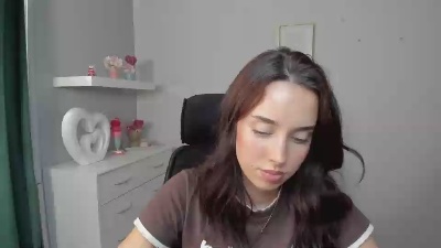 AdeleVibe — Cam4 stream photo (Apr 2026)