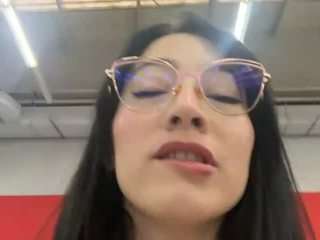 saritanice — 在 camsoda 直播的网络摄像头模特