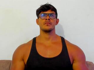 Marcus Harris — flirt4free