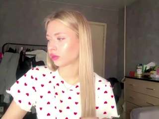 indiramormino — Camsoda stream photo (Apr 2026)