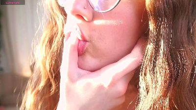 MelodieLiuzzi — Cam4 stream photo (May 2026)
