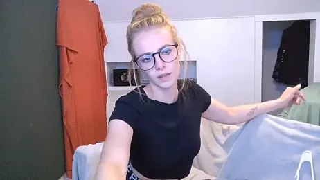 dirtylittlefantasy — Stripchat stream photo (Sep 2026)