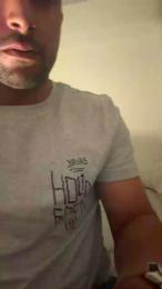 moreno2323_sexy — 在 cam4 直播的网络摄像头模特