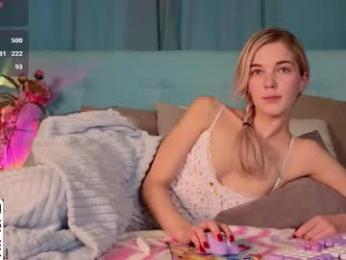 bella_stewartt — chaturbate