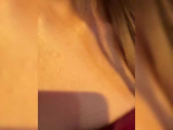 AstridMoss — Bongacams stream photo (Jun 2026)