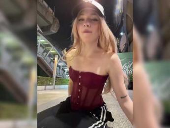 AstridMoss — Bongacams stream photo (Jun 2026)