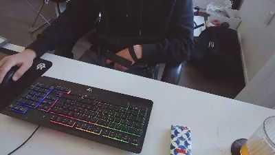Aleex325 — Cam4 stream photo (Apr 2026)