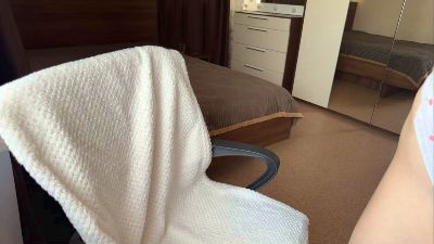 TinaScarlet — 在 cam4 直播的网络摄像头模特