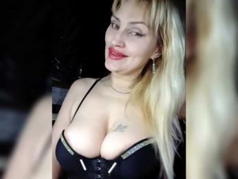 Freya-Milf — 在 bongacams 直播的网络摄像头模特