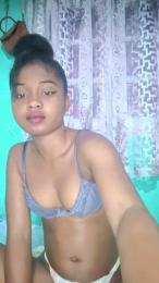 charlne_fun — Cam4 stream photo (Apr 2026)