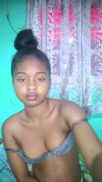 charlne_fun — Cam4 stream photo (Apr 2026)