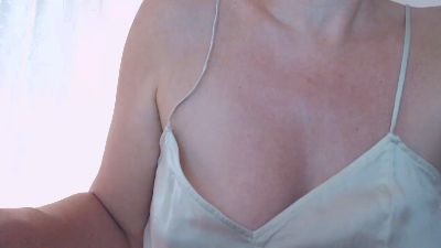 cryspu — Cam4 stream photo (Jun 2026)