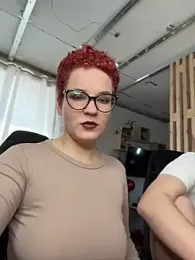 MrMrsRight — 在 stripchat 直播的网络摄像头模特