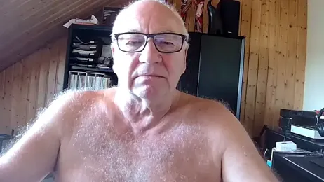 biggandybig — 在 stripchat 直播的网络摄像头模特