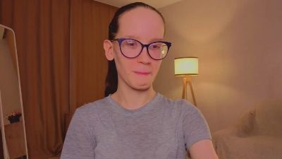 LeilaDurow — Cam4 stream photo (Mar 2026)