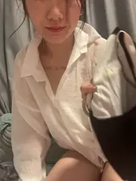 xinxiny1 — Stripchat stream photo (Aug 2026)