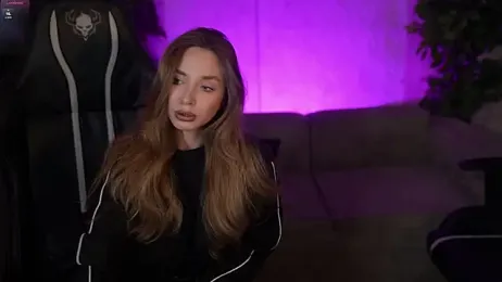 Zlata_Sky — 在 stripchat 直播的网络摄像头模特