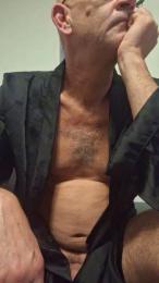 leon1421 — Cam4 stream photo (Sep 2026)