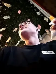 attractive-sexx — Stripchat stream photo (Mar 2026)