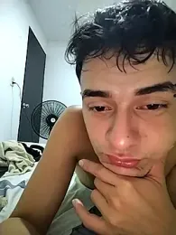 attractive-sexx — Stripchat stream photo (Mar 2026)