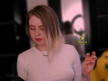 HolyDevilS — 在 bongacams 直播的网络摄像头模特