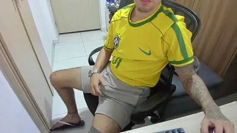 Mrbigcockdanicol10 — Stripchat stream photo (Aug 2026)