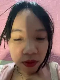 Leeeeiu — 在 stripchat 直播的网络摄像头模特