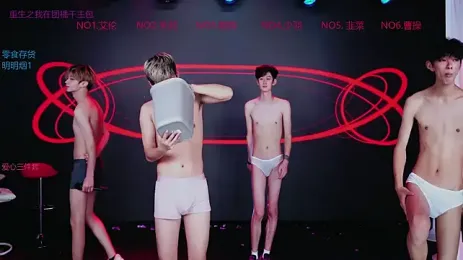 Klimax-888 — 在 stripchat 直播的网络摄像头模特